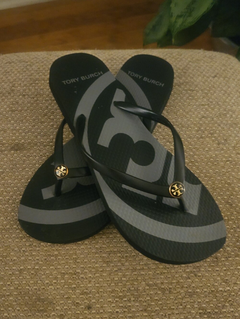 Tory Burch Womens Black & Gray Logo Flip Flops with Gold Emblem